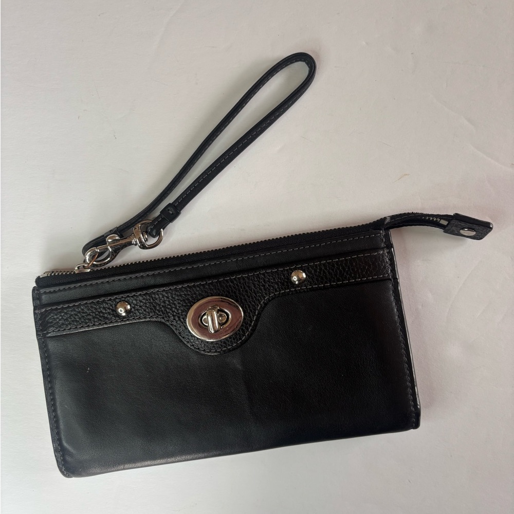 Coach Black Leather Turnlock Wallet (note condition)